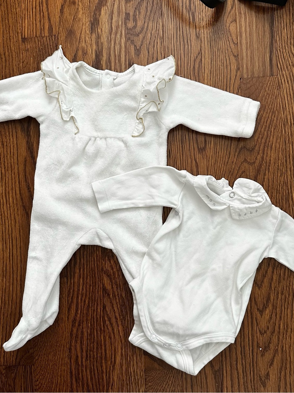 Jacadi Baby One-Pieces. Bodysuit Onesie & Footie Onesie
